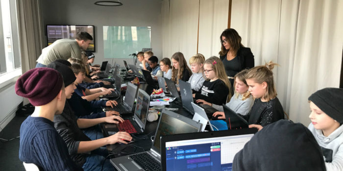 Dataföreningen anordnar höstlovsaktivitet för barn i mellanstadiet – Vi vill uppmärksamma skolans nya IT-strategi!
